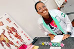 Estudantes de Enfermagem realizam experimento com repolho roxo revela a magia da Química no UNICEUSA-FACSAL