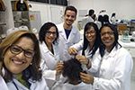 Aula de Terapias Capilares no Curso de Estética e Cosmética
