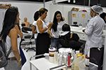 Oficina de Estética e Cosmética movimenta a Faculdade